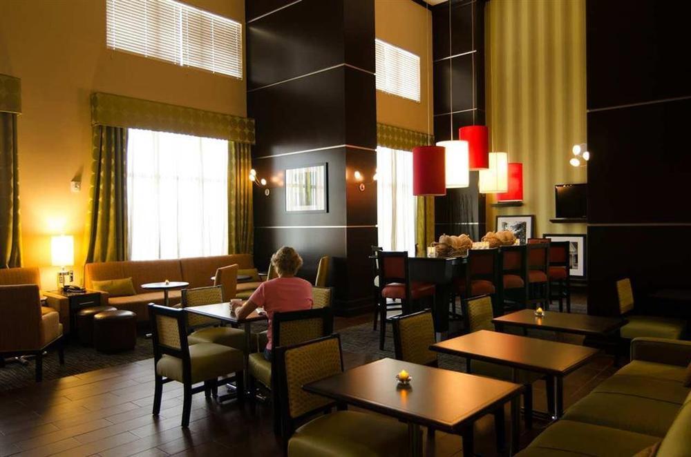 Hampton Inn & Suites Houston/League City Restaurant photo